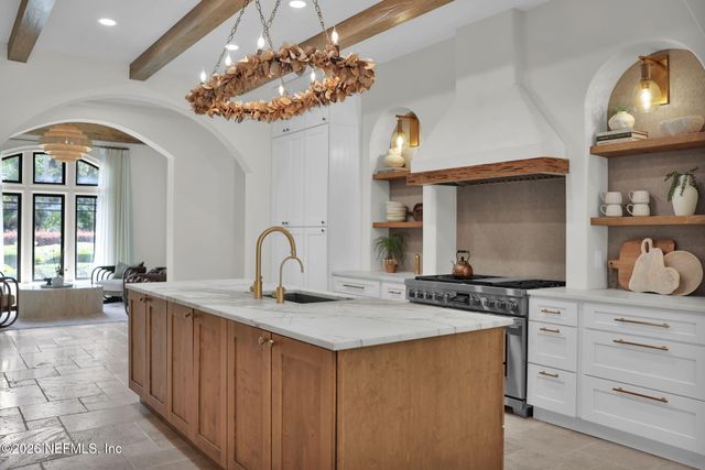 217 ISLE WAY Lane, Ponte Vedra Beach, FL 32082