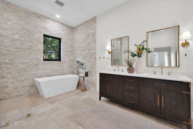 217 ISLE WAY Lane, Ponte Vedra Beach, FL 32082