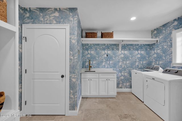 217 ISLE WAY Lane, Ponte Vedra Beach, FL 32082