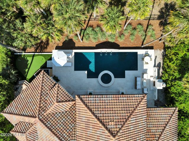 217 ISLE WAY Lane, Ponte Vedra Beach, FL 32082