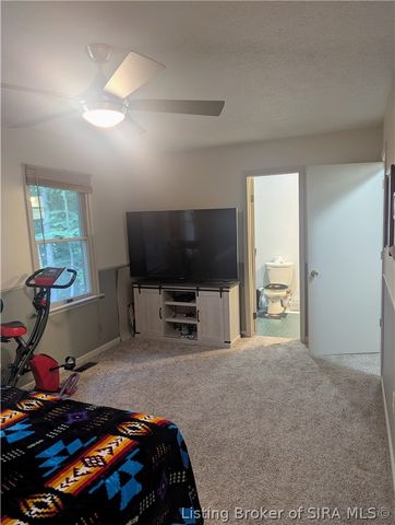 5260 W Quail Run Lane, Madison, IN 47250