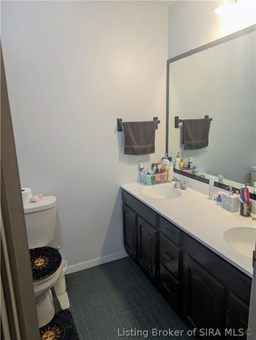 5260 W Quail Run Lane, Madison, IN 47250