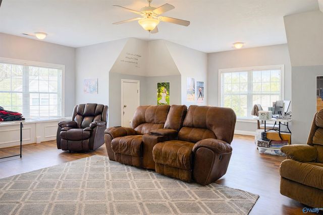 3100 Table Rock Drive SW, Hartselle, AL 35640