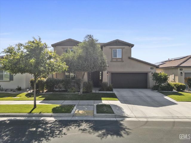 203 White Alder Drive, Bakersfield, CA 93314