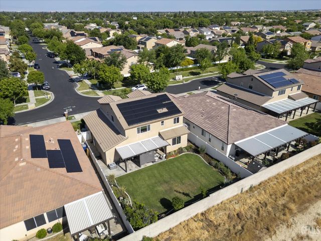 203 White Alder Drive, Bakersfield, CA 93314
