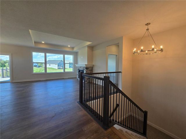 1587 Creekwood Drive, New Richmond, WI 54017