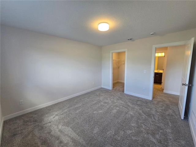 1587 Creekwood Drive, New Richmond, WI 54017
