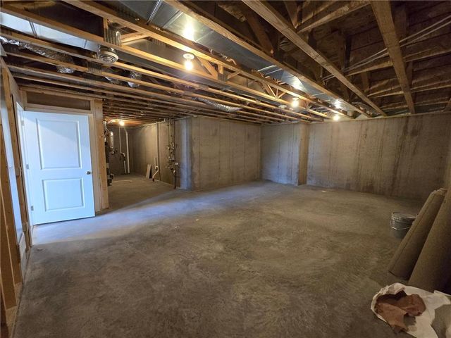 1587 Creekwood Drive, New Richmond, WI 54017