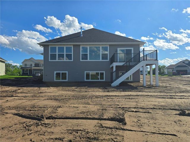 1587 Creekwood Drive, New Richmond, WI 54017