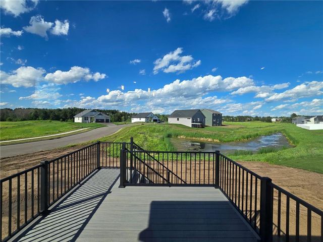 1587 Creekwood Drive, New Richmond, WI 54017