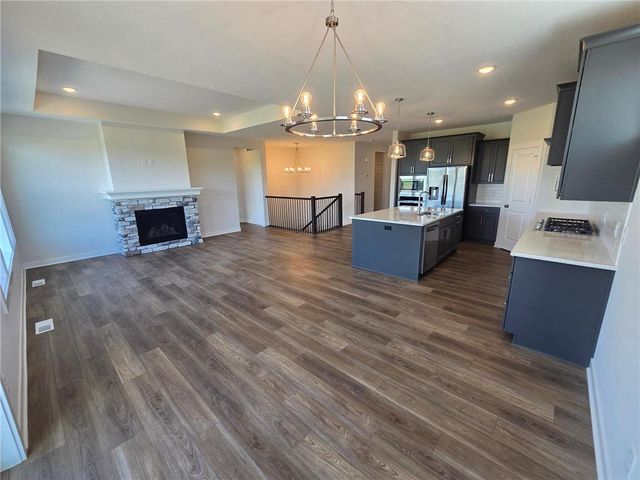 1587 Creekwood Drive, New Richmond, WI 54017