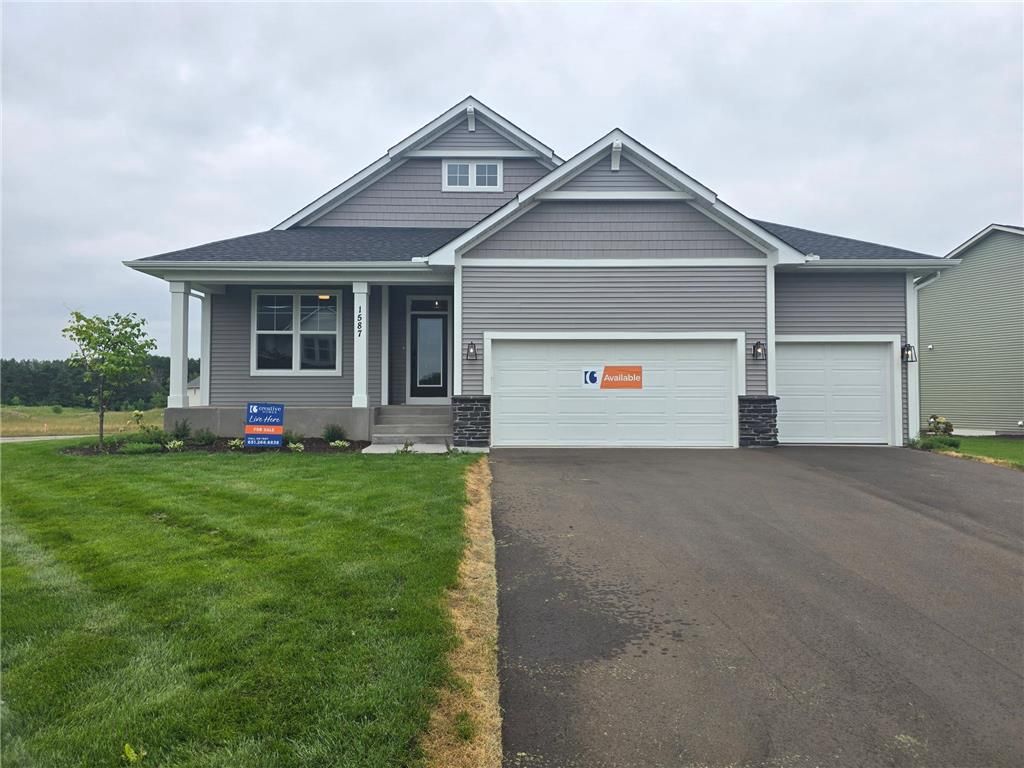 1587 Creekwood Drive, New Richmond, WI 54017