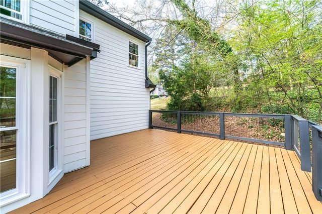 5200 Ozark Lane, Marietta, GA 30062