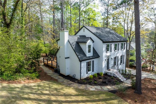 5200 Ozark Lane, Marietta, GA 30062