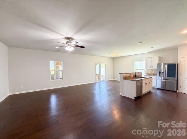 4034 Rosfield Drive, Charlotte, NC 28214