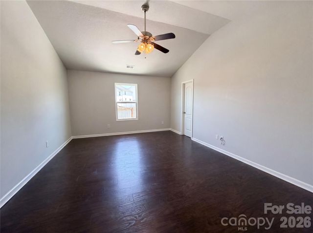 4034 Rosfield Drive, Charlotte, NC 28214