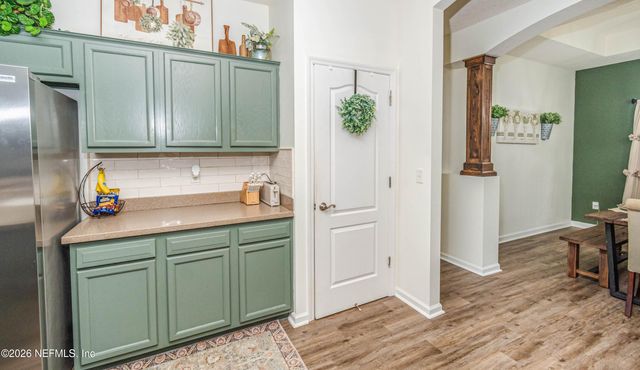 8139 HUNTERS RIDGE S, Glen St. Mary, FL 32040