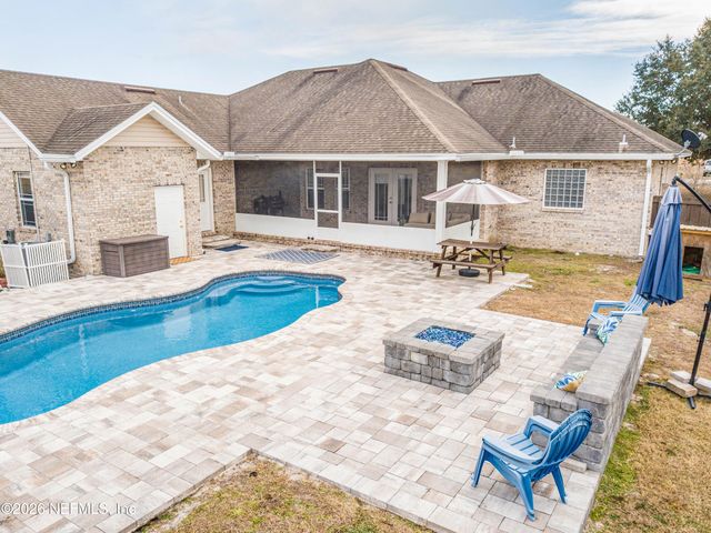 8139 HUNTERS RIDGE S, Glen St. Mary, FL 32040