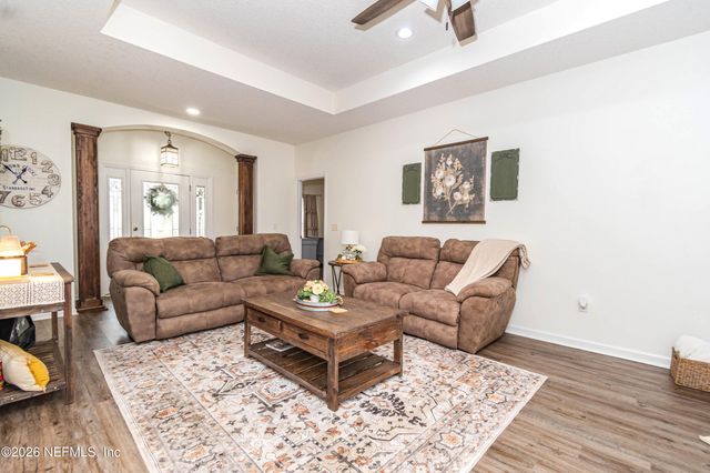 8139 HUNTERS RIDGE S, Glen St. Mary, FL 32040