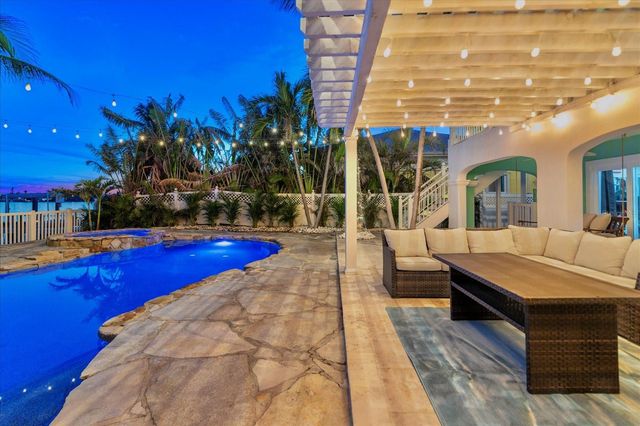 644 BOCA CIEGA ISLE DRIVE, St Pete Beach, FL 33706