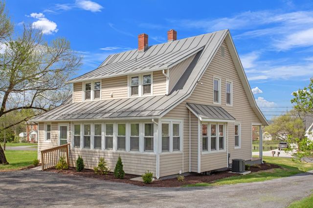 12204 DAPHNA RD, Broadway, VA 22815