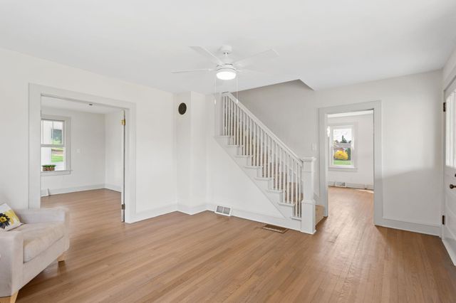 12204 DAPHNA RD, Broadway, VA 22815