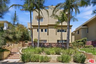 1043 11th Street 3, Santa Monica, CA 90403