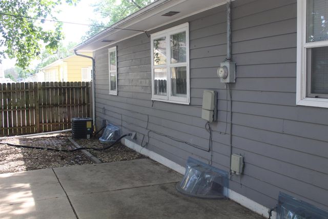 1217 Scott Street, Waterloo, IA 50701