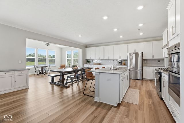 11887 Prominence Place, Fishers, IN 46037