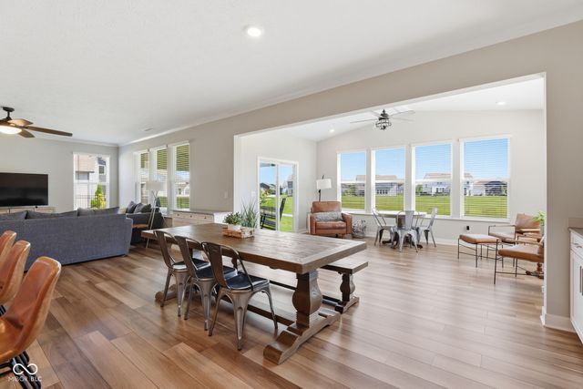 11887 Prominence Place, Fishers, IN 46037