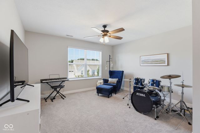 11887 Prominence Place, Fishers, IN 46037