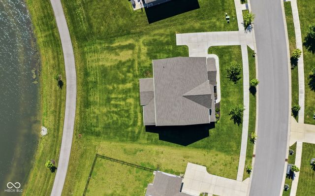 11887 Prominence Place, Fishers, IN 46037