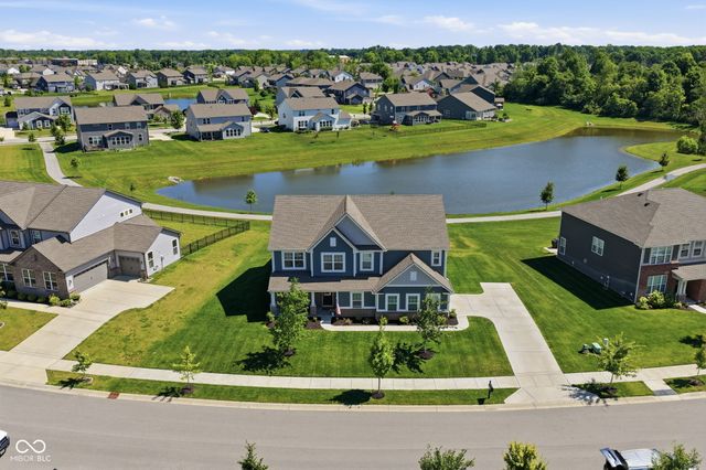 11887 Prominence Place, Fishers, IN 46037