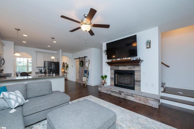 307 Barnhill Court, Greenville, SC 29617