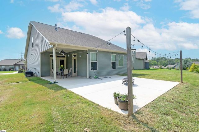 307 Barnhill Court, Greenville, SC 29617