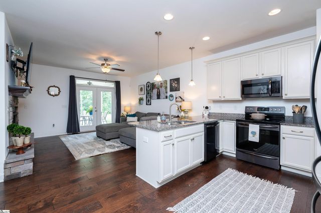 307 Barnhill Court, Greenville, SC 29617