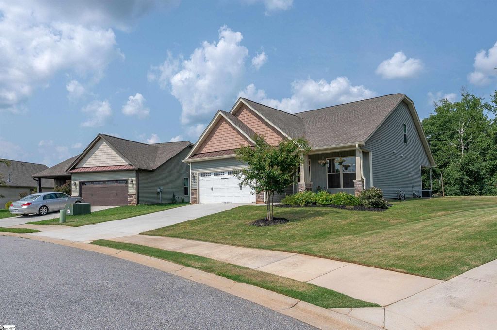 307 Barnhill Court, Greenville, SC 29617