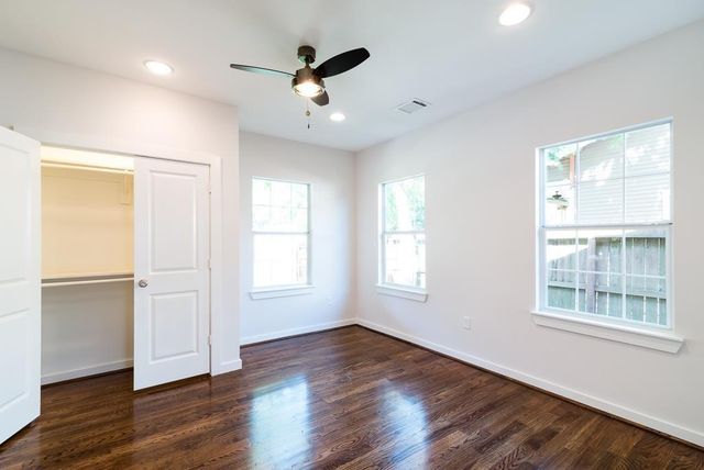 4535 Walker Street A, Houston, TX 77023