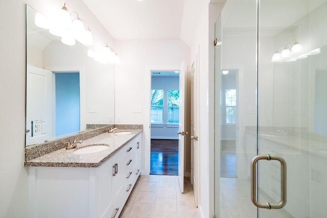 4535 Walker Street A, Houston, TX 77023