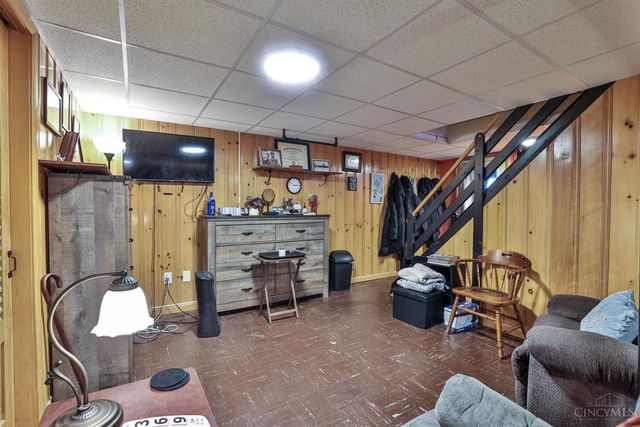 410 Fulton Lane, Middletown, OH 45044