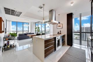 1100 Biscayne Blvd 3205, Miami, FL 33132