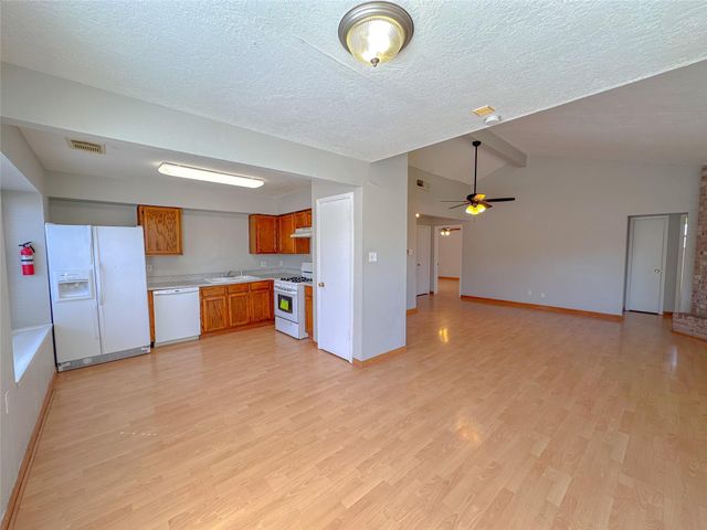 2927 Becket Street, Pearland, TX 77584