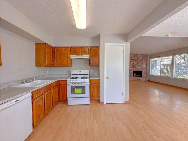 2927 Becket Street, Pearland, TX 77584