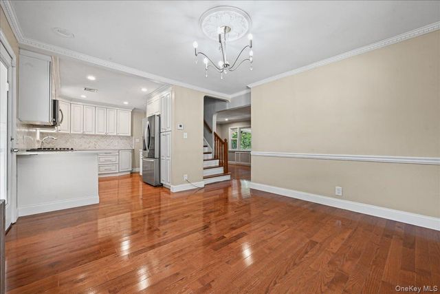 54 Greenway Boulevard, Elmont, NY 11003