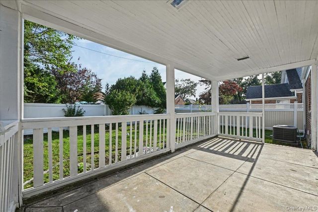 54 Greenway Boulevard, Elmont, NY 11003