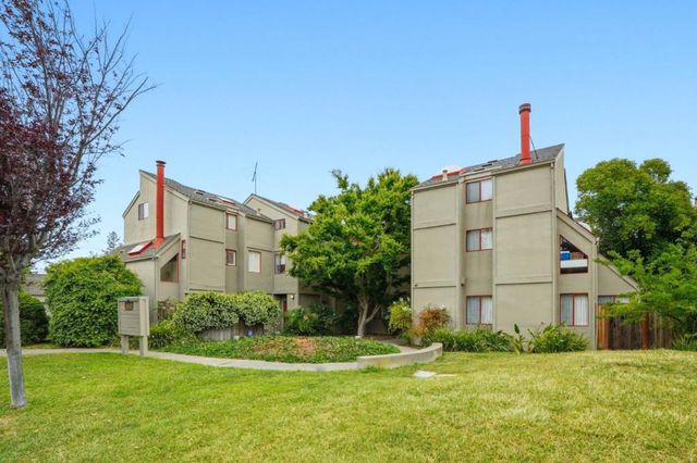 1912 Montecito Avenue 2, Mountain View, CA 94043
