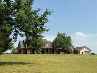 417 N Rattlesnake Road, Charleston, AR 72933