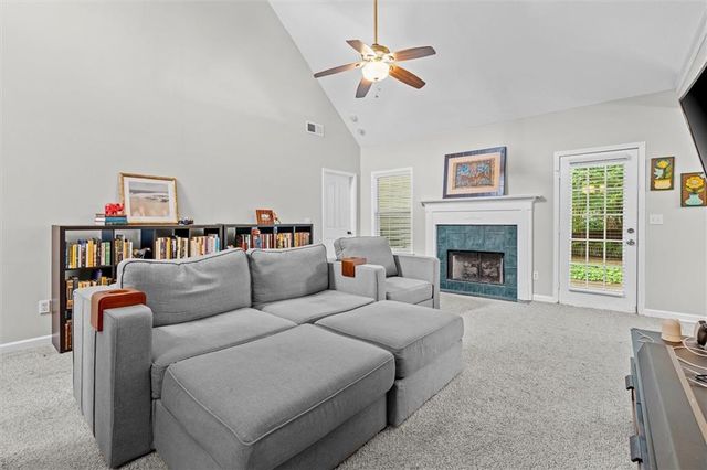 137 Pecan Crescent, Newnan, GA 30265
