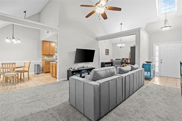 137 Pecan Crescent, Newnan, GA 30265