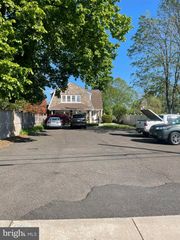 223 SUMMIT AVE #FIRST FLOOR, Fort Washington, PA 19034
